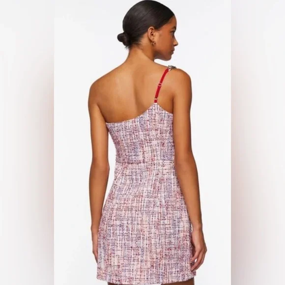 FOREVER 21 Tweed One Shoulder Mini Dress SZ Small
New With Tags - Picture 3 of 11